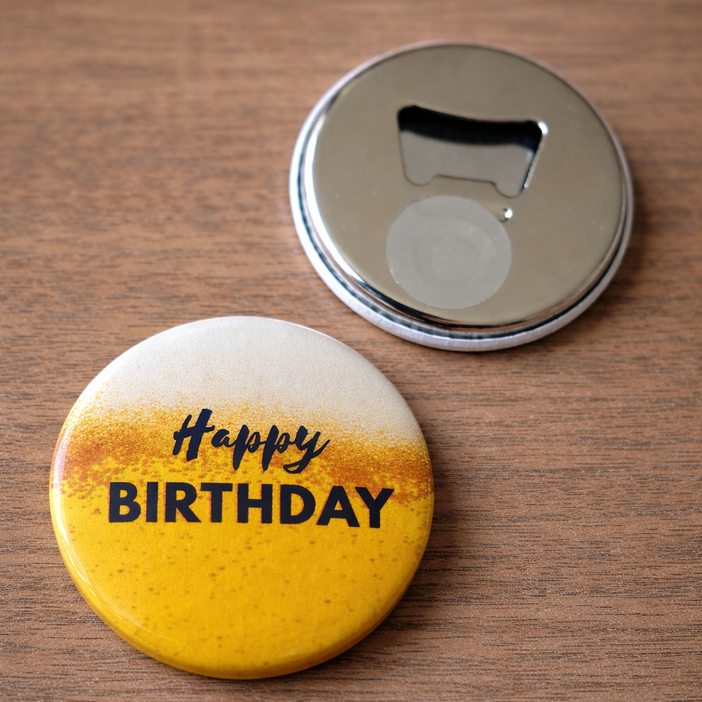 Bieropener Magneet – “Happy Birthday” – Origineel Cadeau