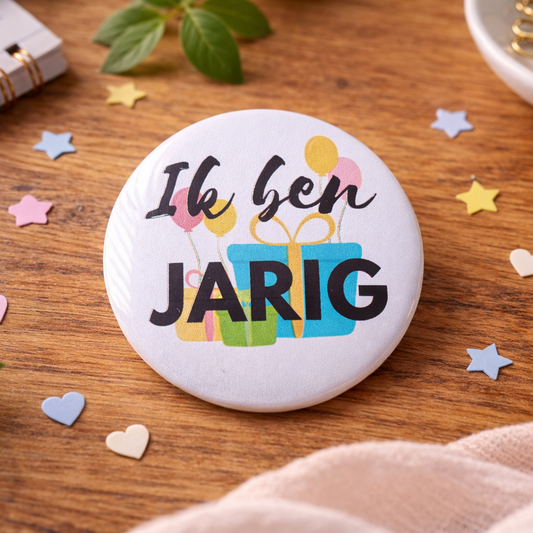Ik ben jarig button 58 mm – Verjaardag button – Feest button kind – Traktatie button – Cadeau verjaardag