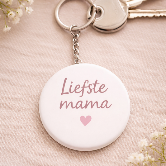 Liefste Mama Sleutelhanger – Minimalistisch Roze Design – Lief Cadeau voor Moeder - 58mm